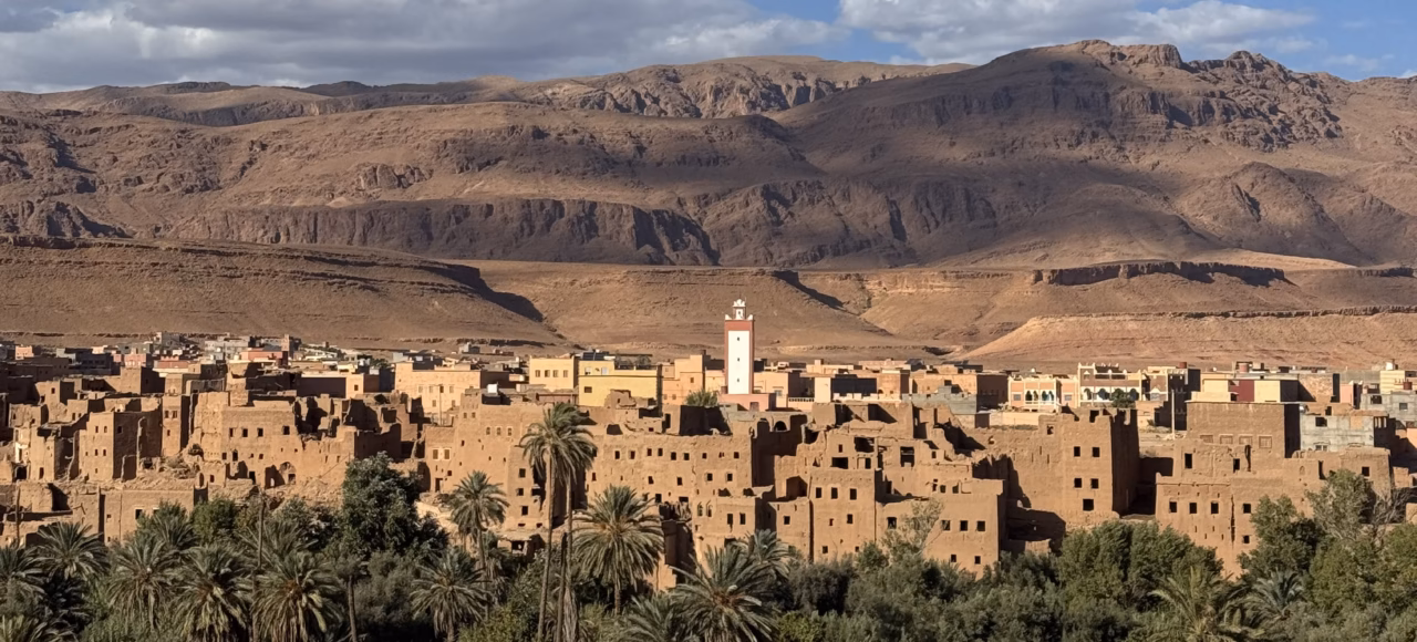 Todra Valley from Fes to Marrakech trip 4 days tour from Fes to Marrakech